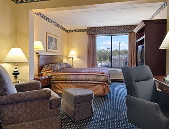 Comfort Inn&suites - Mt Laurel